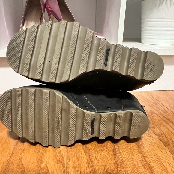 Sorel Hidden Wedge Boots - Picture 7 of 7